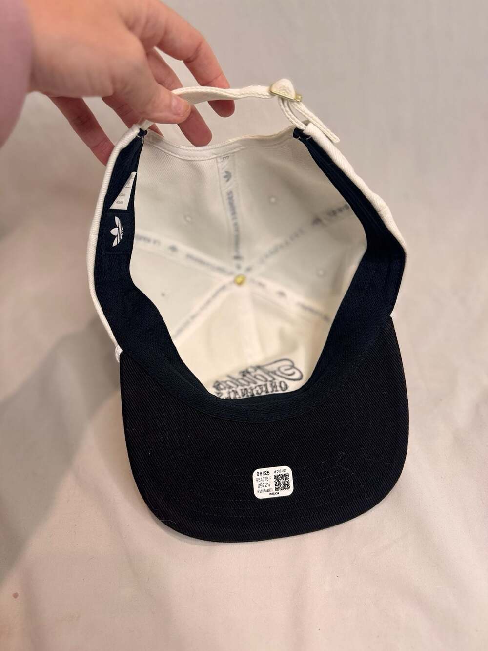 Adidas Originals Masterpiece Strapback Hat White/Black OSFA - Picture 5 of 5